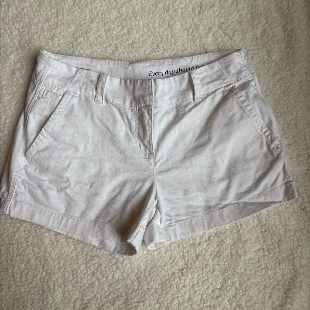 Vineyard Vines White Everyday Shorts Classic Cotton Blend 3.5” Inseam